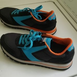Brooks Womens Shoes - 8 or 7 1/2